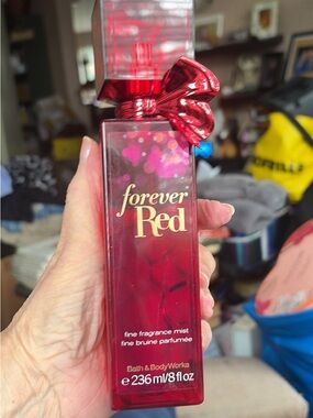 Bath & Body Works Forever Red Fine Fragrance Mist -